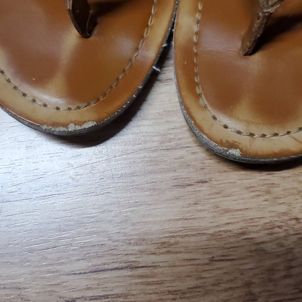 Sandals - Picture 4 of 4